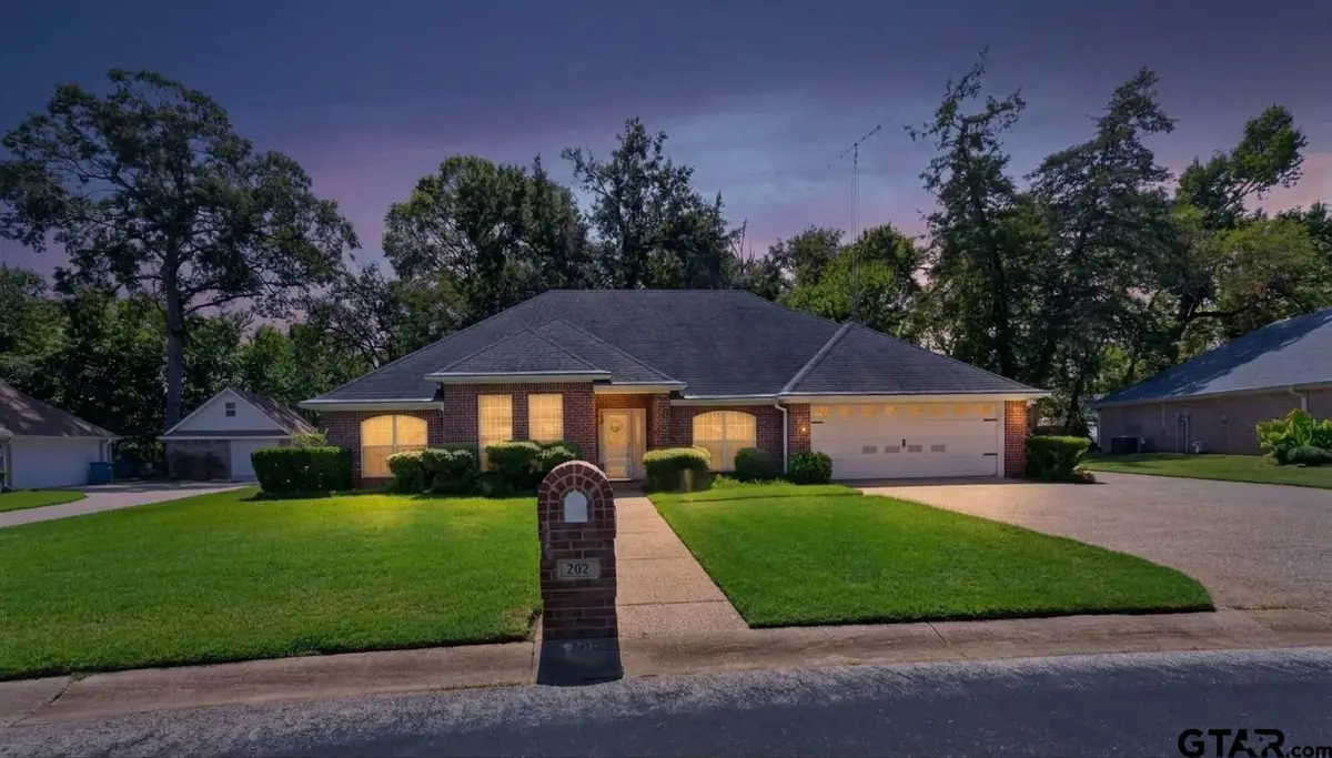 202 Northcreek, Chandler, TX 75758 - #1