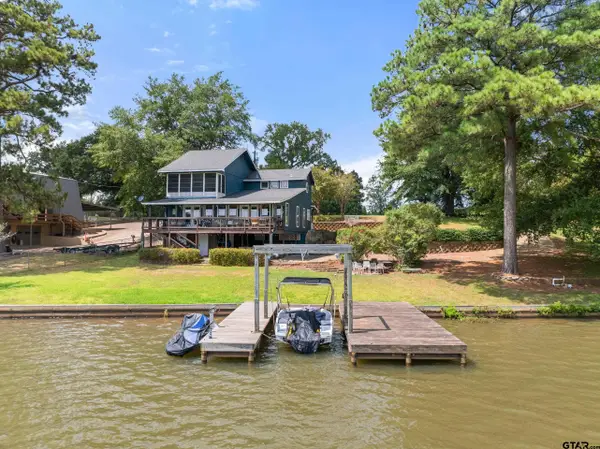 292 County Road 3149, Jacksonville, TX 75766