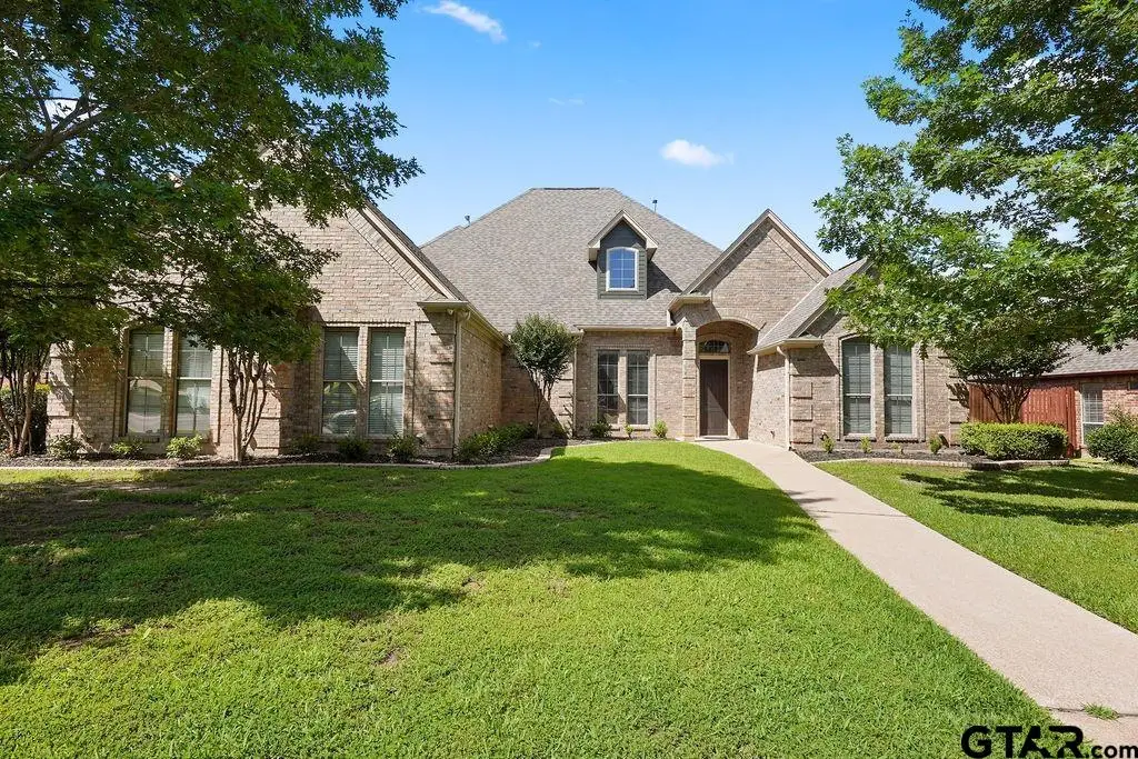 2322 Kingsmill Cir, Tyler, TX 75703 - #1