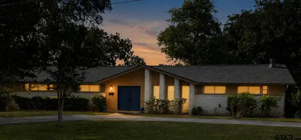 1911 Sterling Dr, Tyler, TX 75701