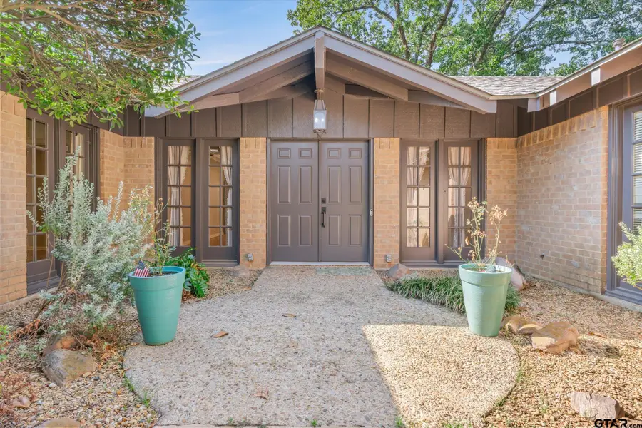 2813 Rockbridge, Tyler, TX 75701 - #3