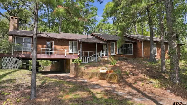 232 Golfcrest Dr, Rusk, TX 75785