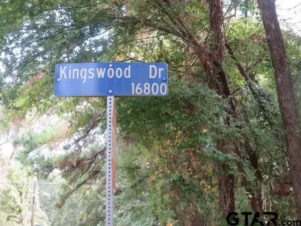 211 S Kingswood, Flint, TX 75762