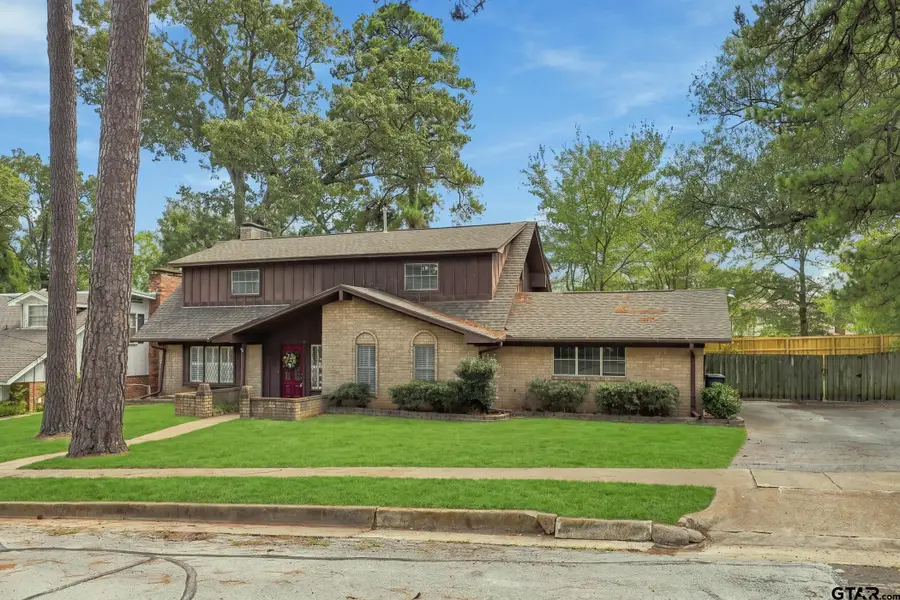 2701 Fairfax Dr, Tyler, TX 75701 - #2