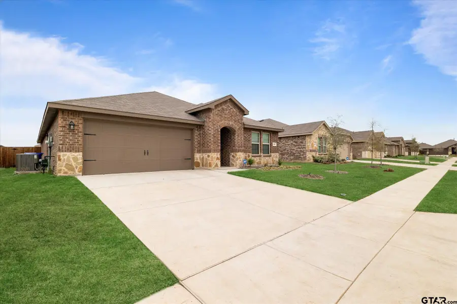 113 Clason Rd., Royse City, TX 75189 - #2