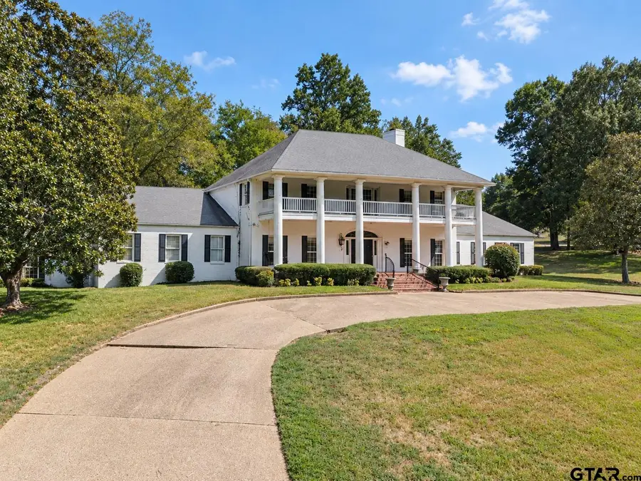 2800 Woodlake Dr, Tyler, TX 75701 - #3
