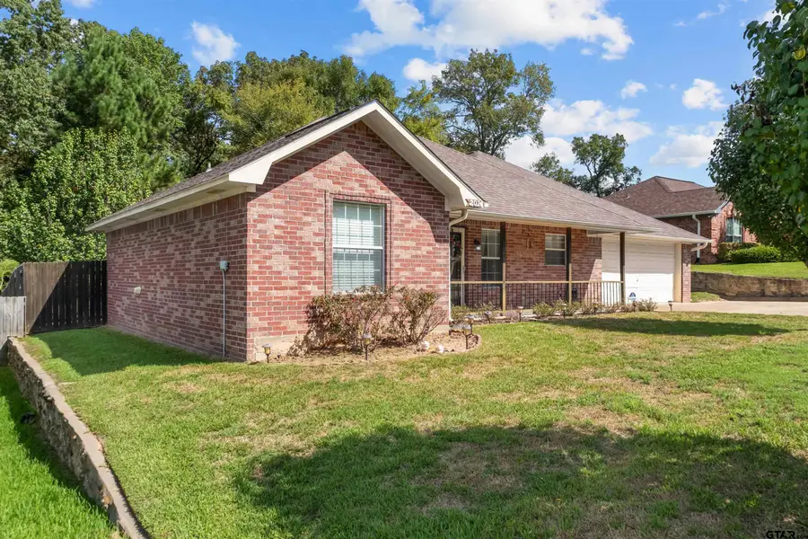 201 Homestead, Palestine, TX 75801 - #2