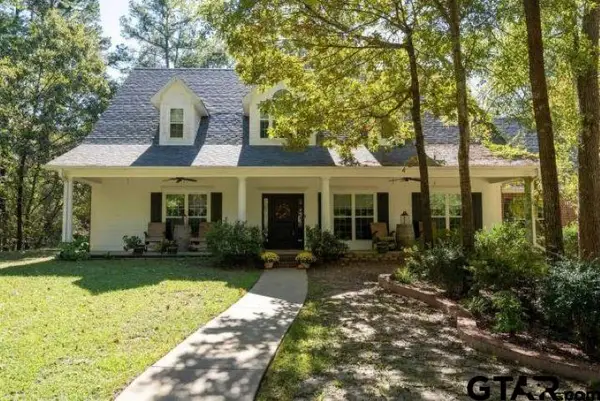 21553 Merlot Ln, Tyler, TX 75703