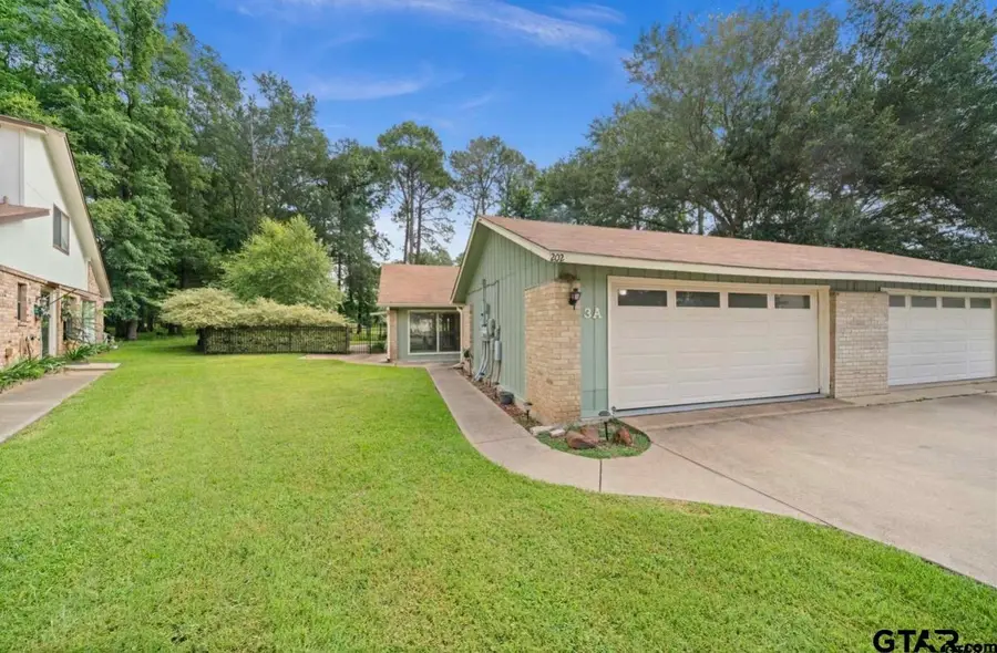 202 Pine Tree 3a, Holly Lake Ranch, TX 75765 - #3