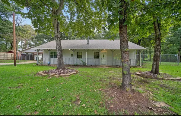 887 Janis Dr., Bullard, TX 75757