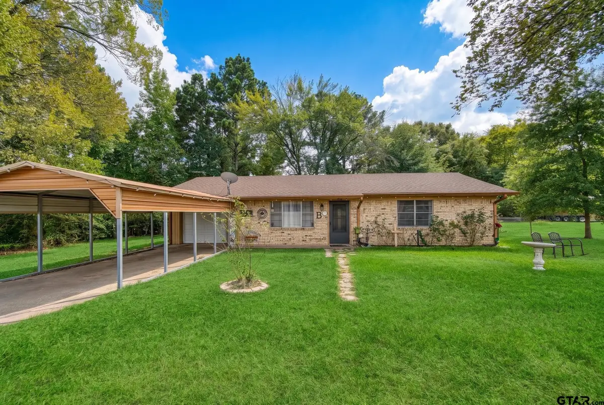304 Patterson, Naples, TX 75568 - #1