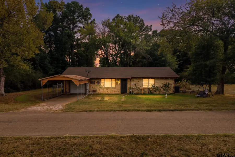 304 Patterson, Naples, TX 75568 - #2