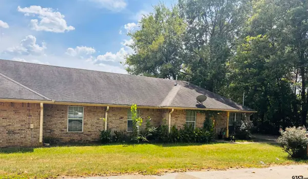 126 N Gaston, Tyler, TX 75702