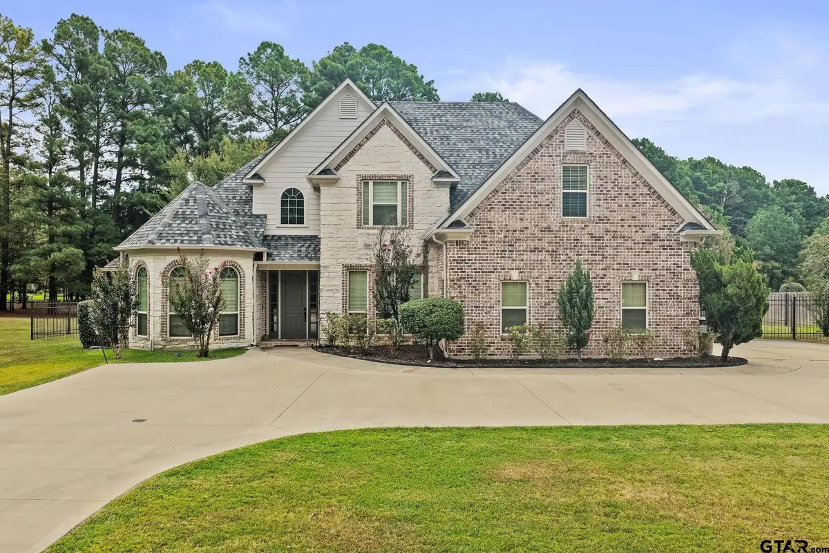 132 Private Road 4206, Mount Pleasant, TX 75455 - #1