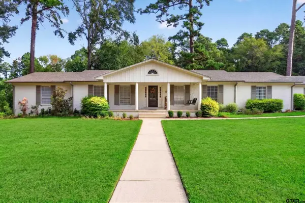 1105 E Main Street, Henderson, TX 75652