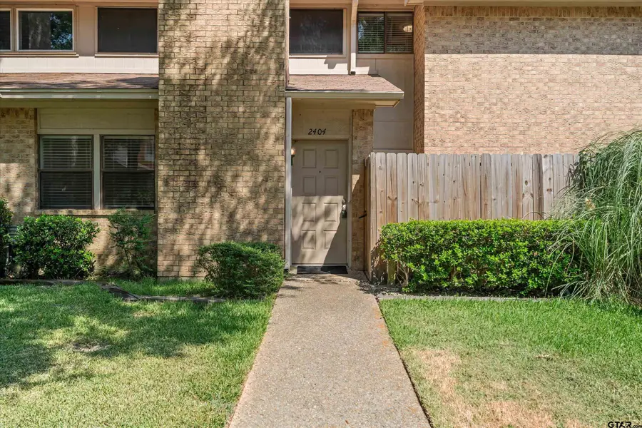 2404 Villa Ct, Tyler, TX 75703 - #2