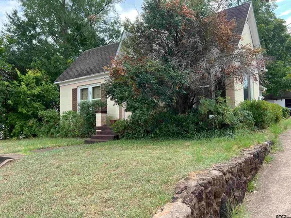 601 E Houston St., Tyler, TX 75702