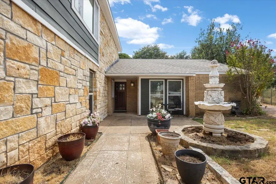 1911 Wisteria Ct., Flower Mound, TX 75022 - #3