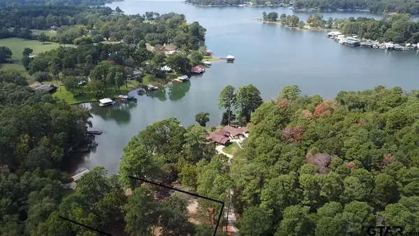 103 Lago Vista, Jacksonville, TX 75766