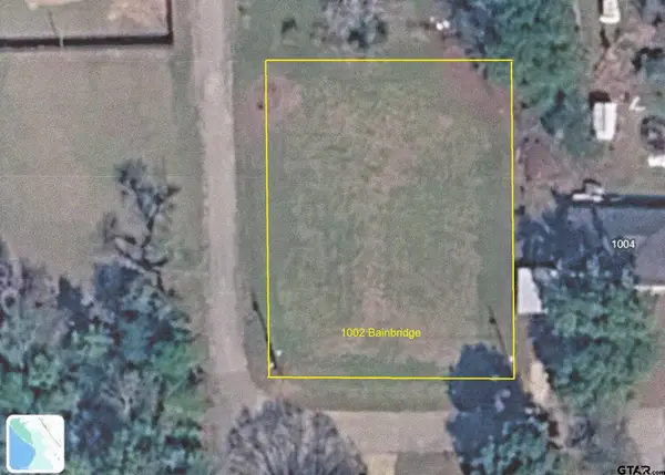 1002 Bainbridge, Jacksonville, TX 75766