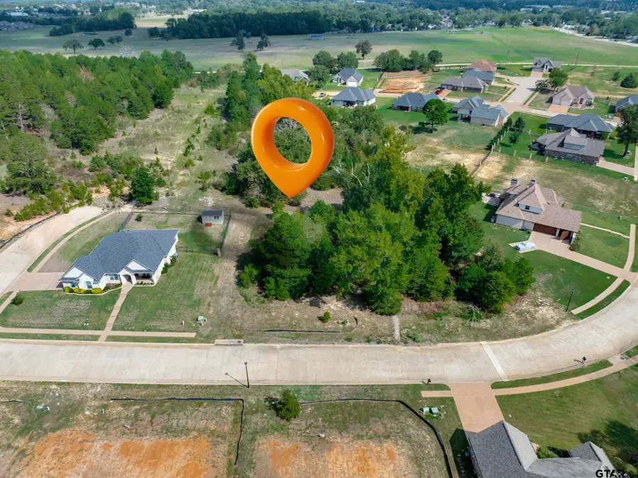 1605 Courtland Ln, Lindale, TX 75771 - #2