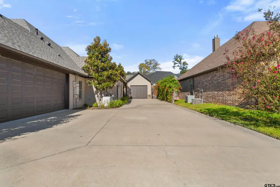 1209 Cambridge Bend, Tyler, TX 75703 - #3