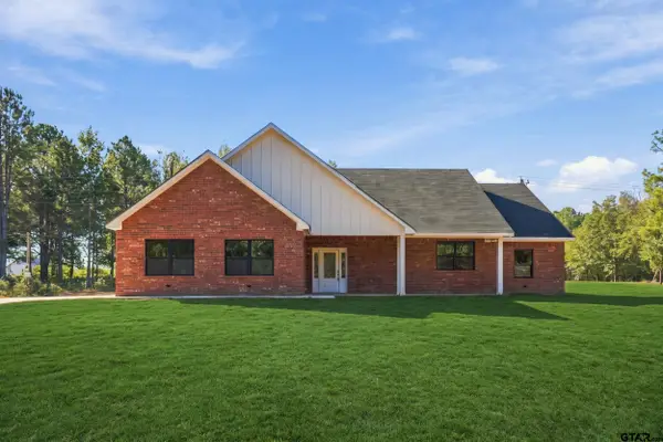 1707 Cr 1670, Mt Pleasant, TX 75455