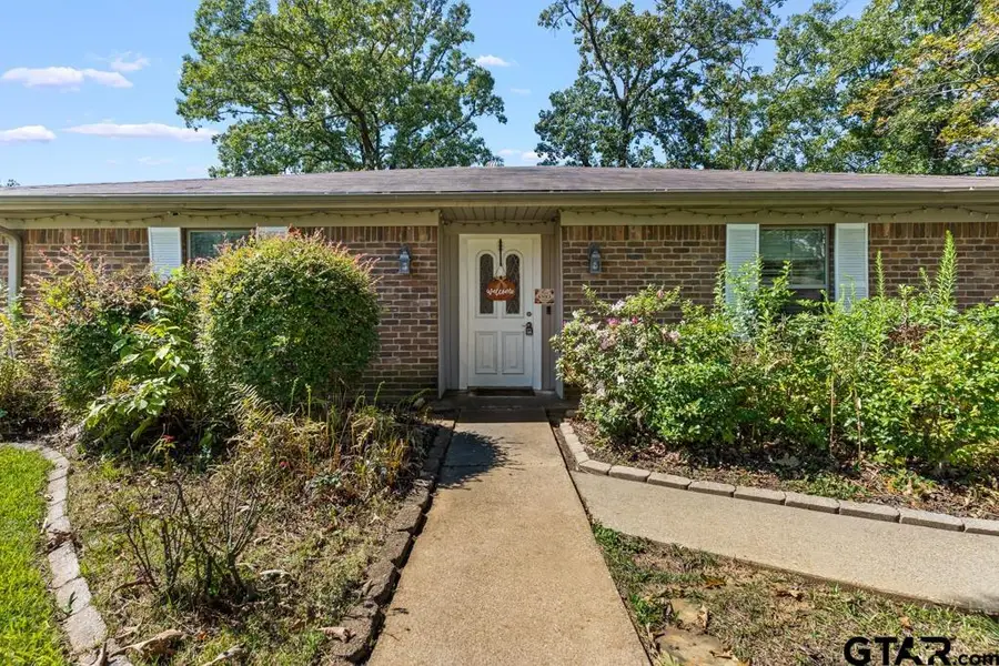 3007 Evangeline, Longview, TX 75604 - #3