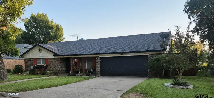 1129 Henson Dr, Hurst, TX 76058 - #2