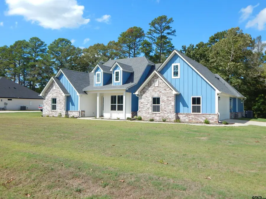 141 Indian Rock Dr, Gilmer, TX 75645 - #2