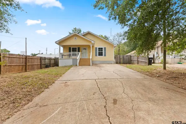 205 Lomond Ave, Longview, TX 75601