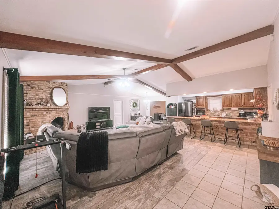 648 Daingerfield St, Pittsburg, TX 75686 - #3
