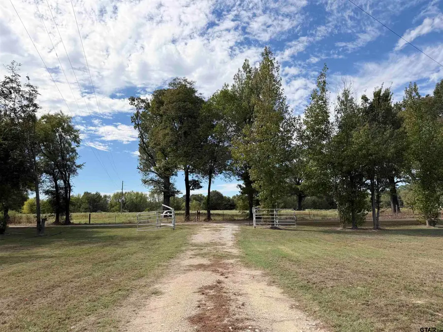 338 County Road 3010, Mount Pleasant, TX 75455 - #3