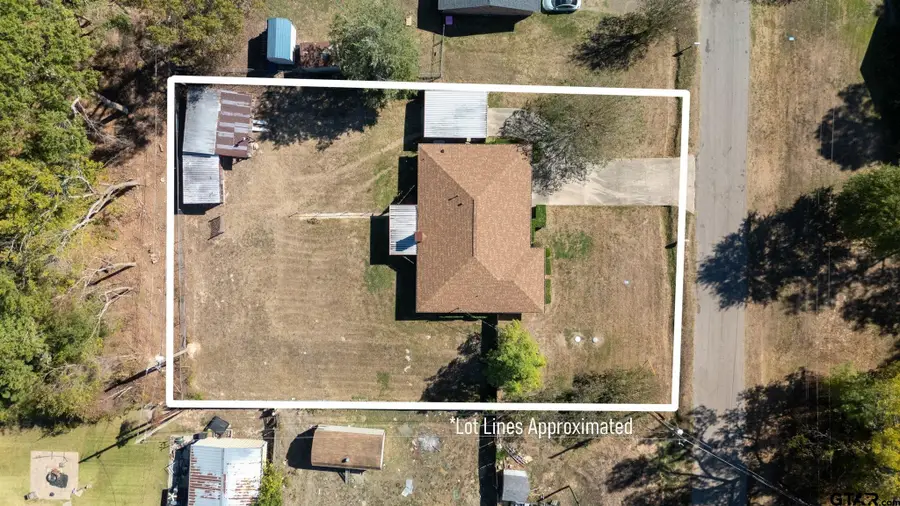 115 Woodland Trl, Gladewater, TX 75647 - #3