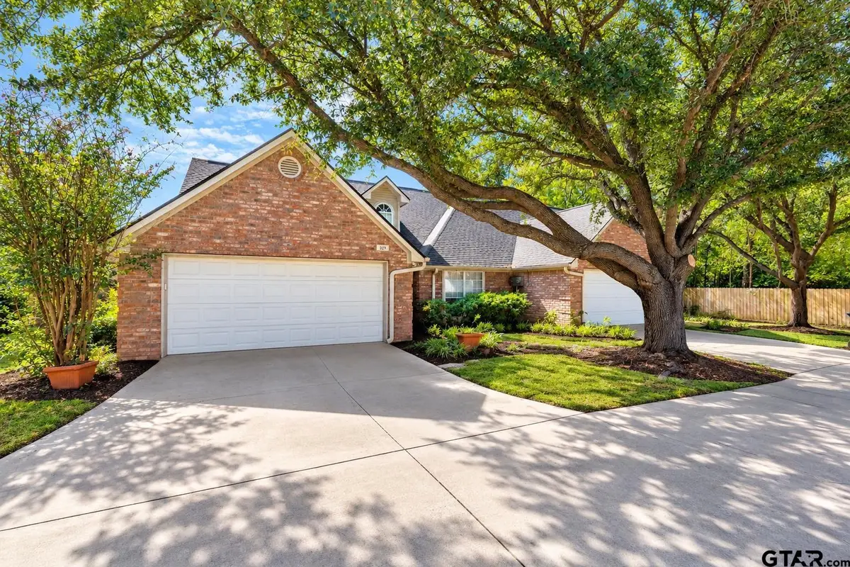 407 Fourth St. Unit 327 & 329, Chandler, TX 75758 - #1