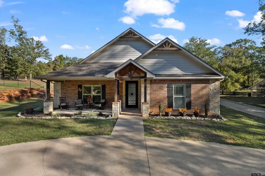 421 Shadowood Dr, Marshall, TX 75672 - #2