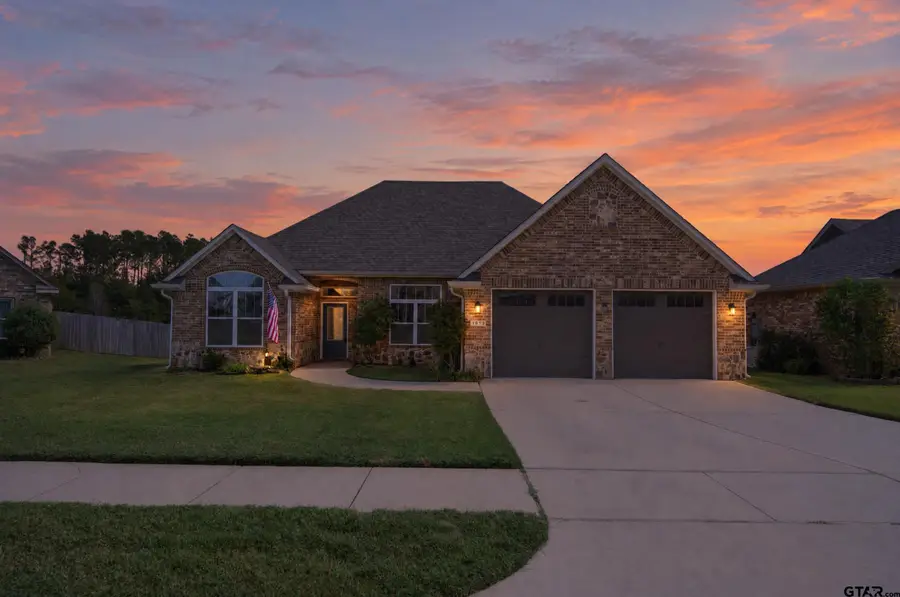1513 White Bear Trl, Lindale, TX 75771 - #3