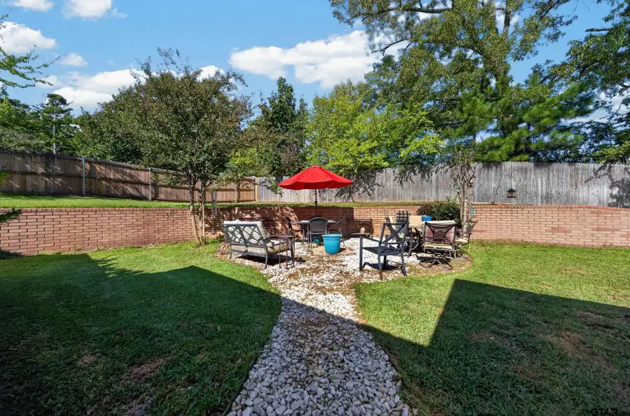 103 Northcreek Dr., Chandler, TX 75758 - #3