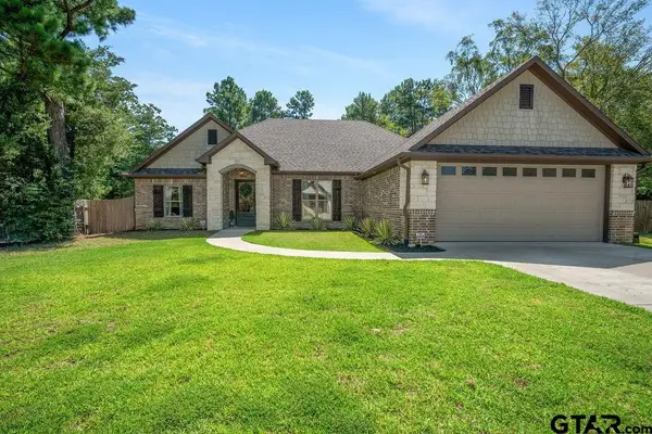 21375 Neely Dr, Flint, TX 75762