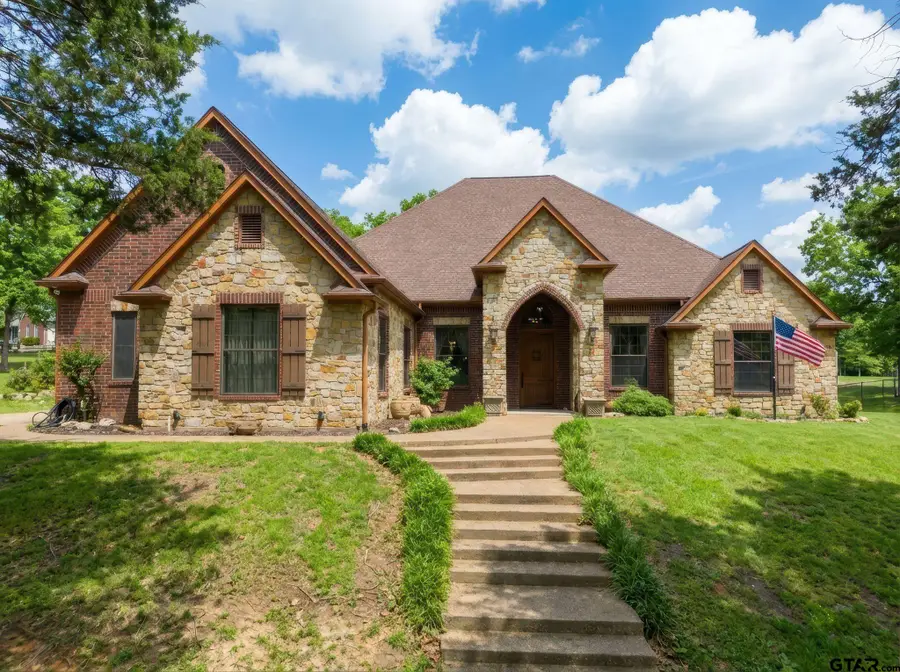 304 Cr 2311, Mineola, TX 75773 - #2