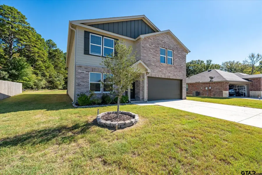 1206 River Oaks Ln, Chandler, TX 75758 - #2
