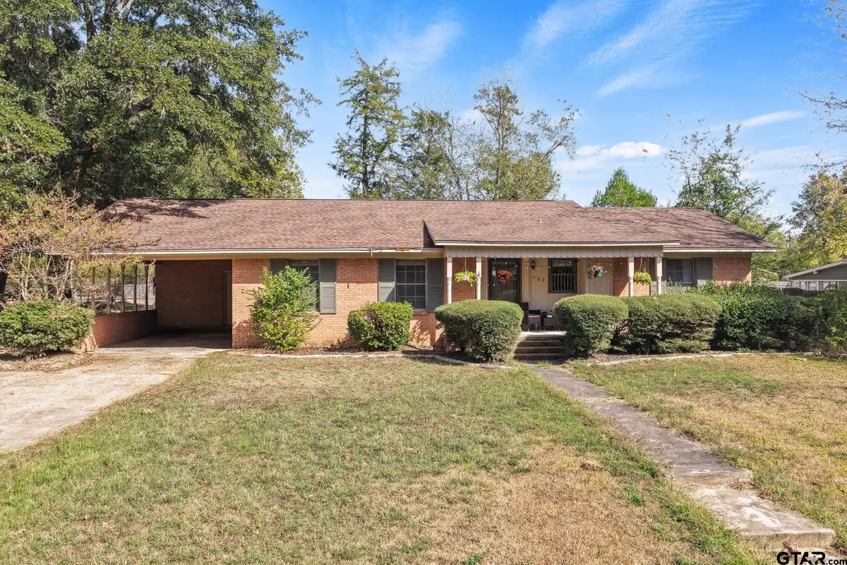 502 Lafayette, Pittsburg, TX 75686 - #1