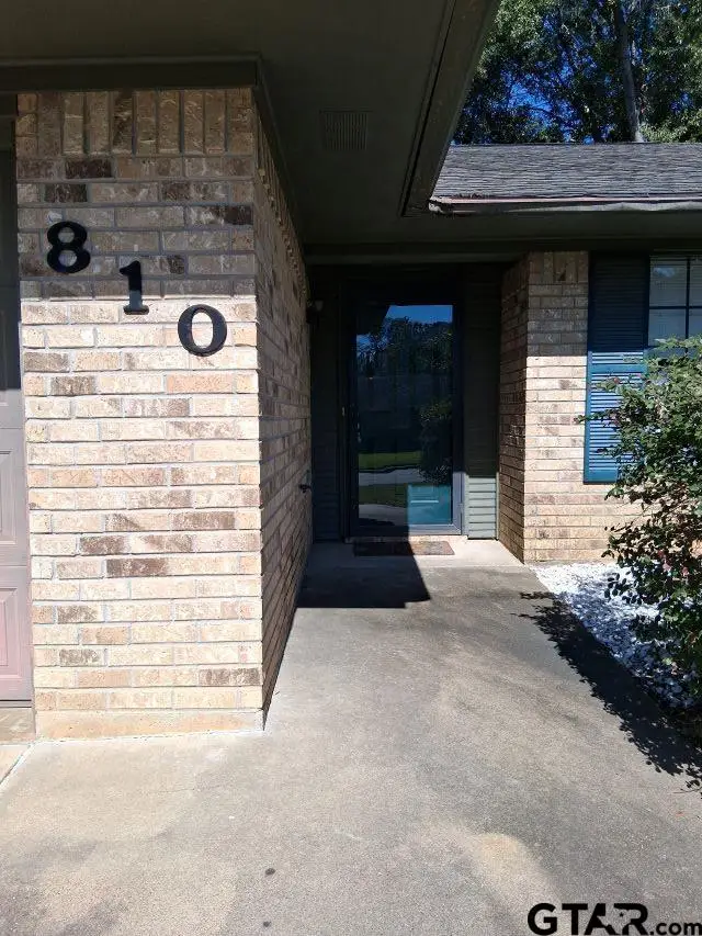 810 Georgia Oak St., Nacogdoches, TX 75964 - #2