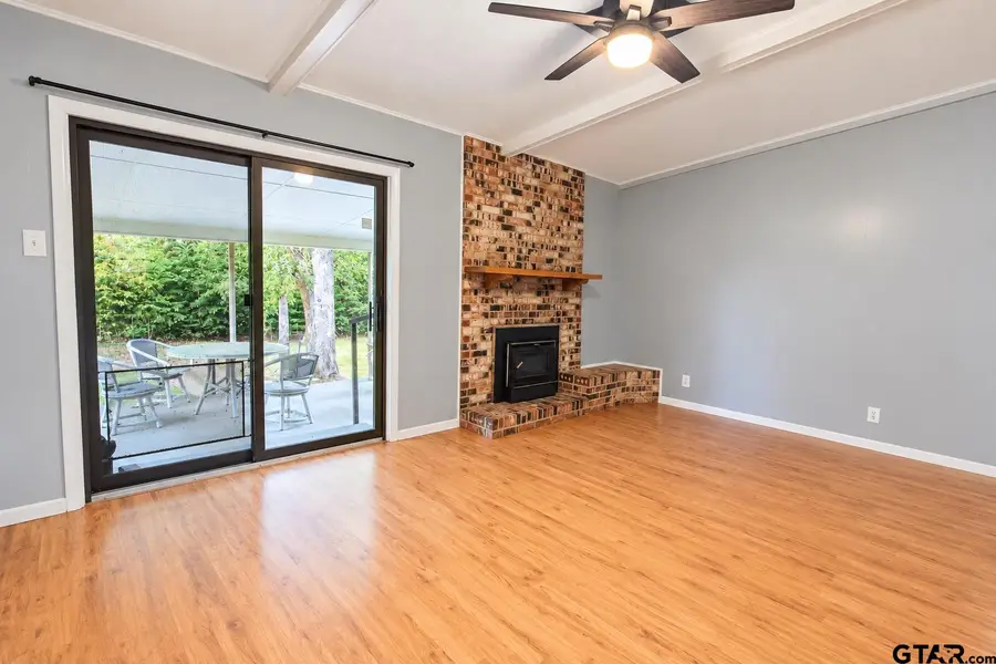 2201 Jackie Ave, Tyler, TX 75701 - #2