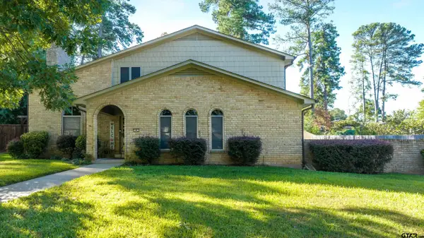 8 Sioux Ct, Longview, TX 75605
