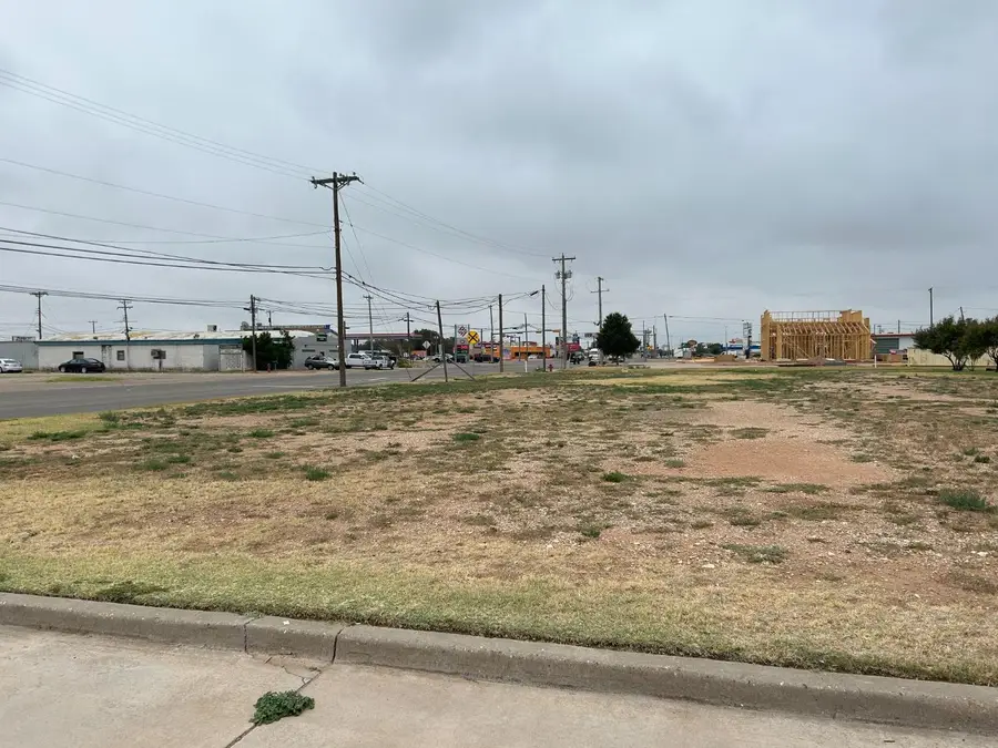 202 N College Avenue, Levelland, TX 79336 - Image #3