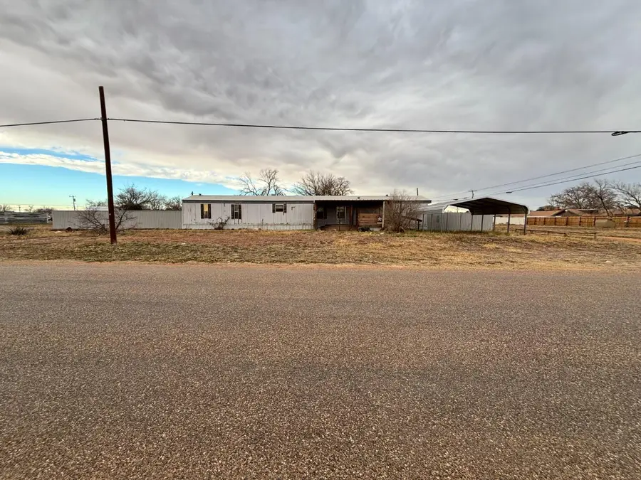 501 E Story Street, Brownfield, TX 79316 - Image #2