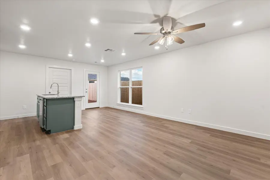 13807 Flint Avenue, Lubbock, TX 79423 - Image #3