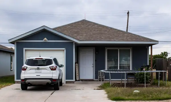 211 42nd Street, Lubbock, TX 79404