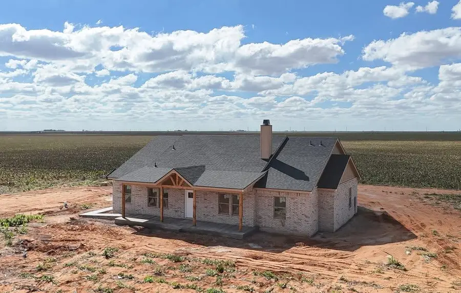 4068 Hawk Road, Ropesville, TX 79358 - Image #2